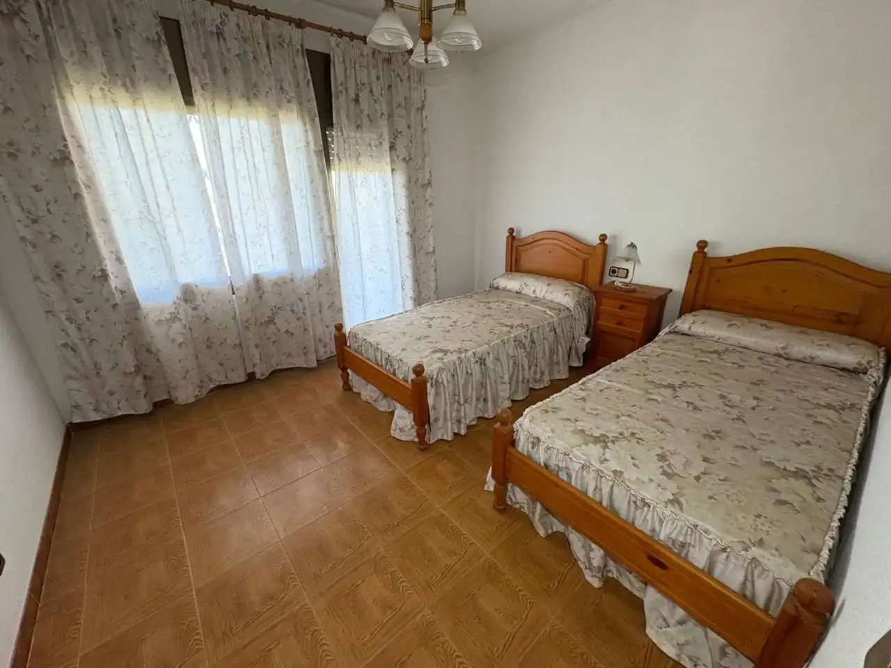Habitación de Casa o chalet en venta en Torredembarra con Aire acondicionado, Calefacción y Jardín privado