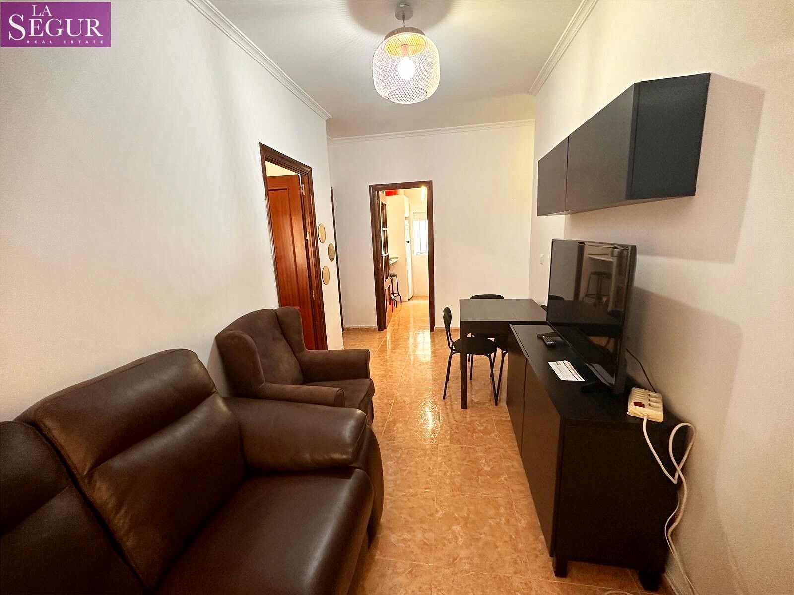 Sala de estar de Piso en venta en  Cádiz Capital