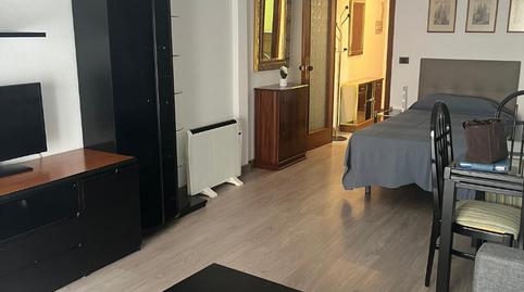 Photo 2 of Study for rent in Calle Sombrerería, Casco Antiguo, Burgos Capital