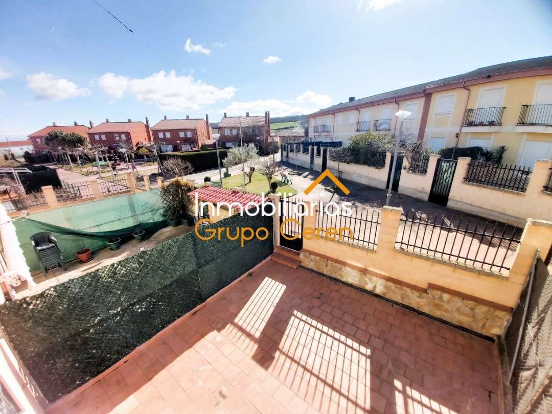 Exterior view of Single-family semi-detached for sale in Redecilla del Camino  with Heating, Private garden and Terrace