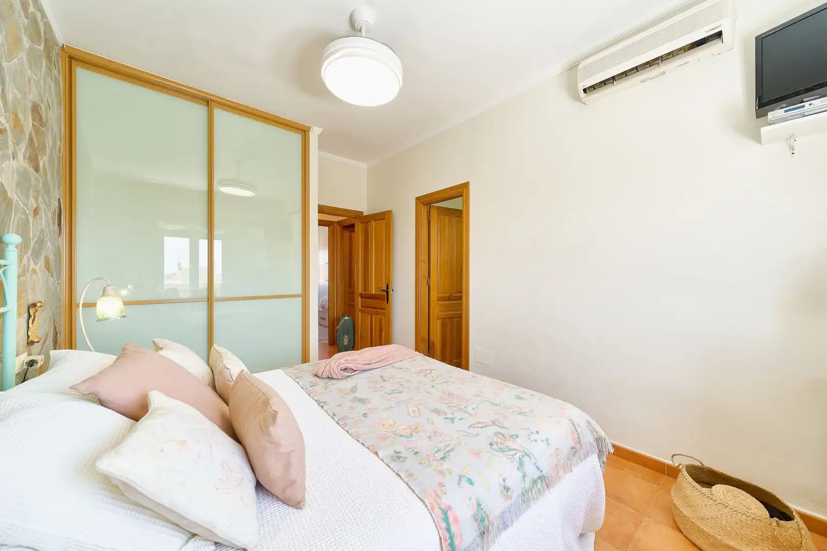 Habitación de Piso en venta en Málaga con Aire acondicionado y Calefacción