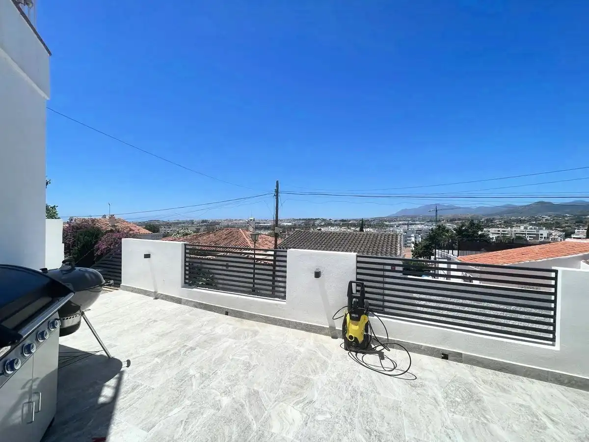 Chalet con terraza en venta en Calle Las Violetas 3, imagen 22