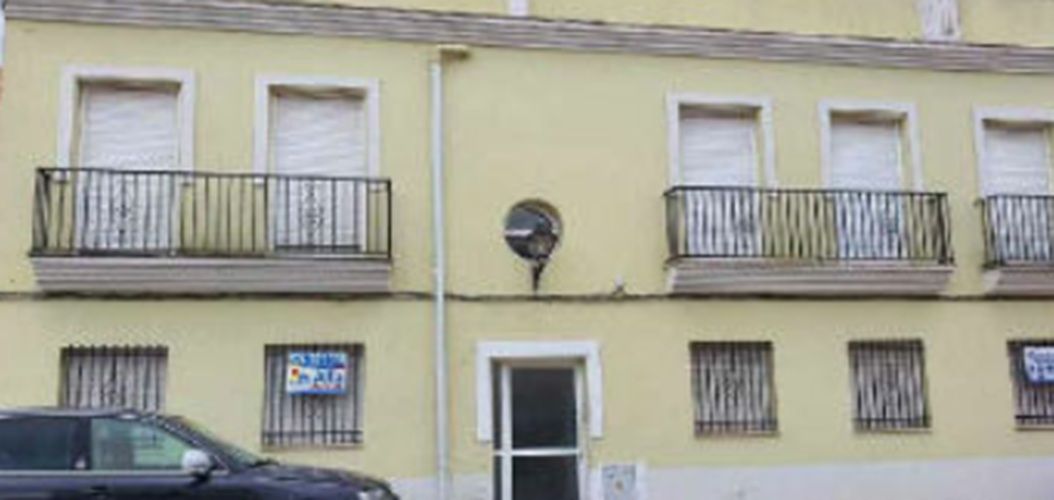 Vista exterior de Local en venta en Olesa de Montserrat