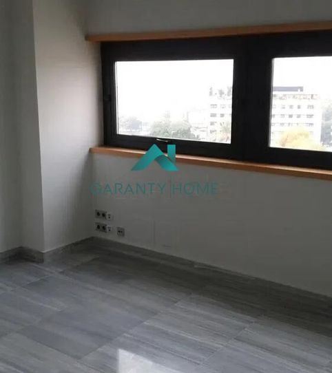 Foto 2 von Büro zur Miete in Parque María Luisa -Giralda Sur, Sevilla Capital