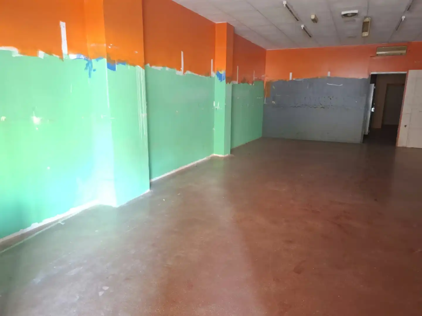 Local comercial en venda a Calle del Doctor Rafael Bartual, imagen 2