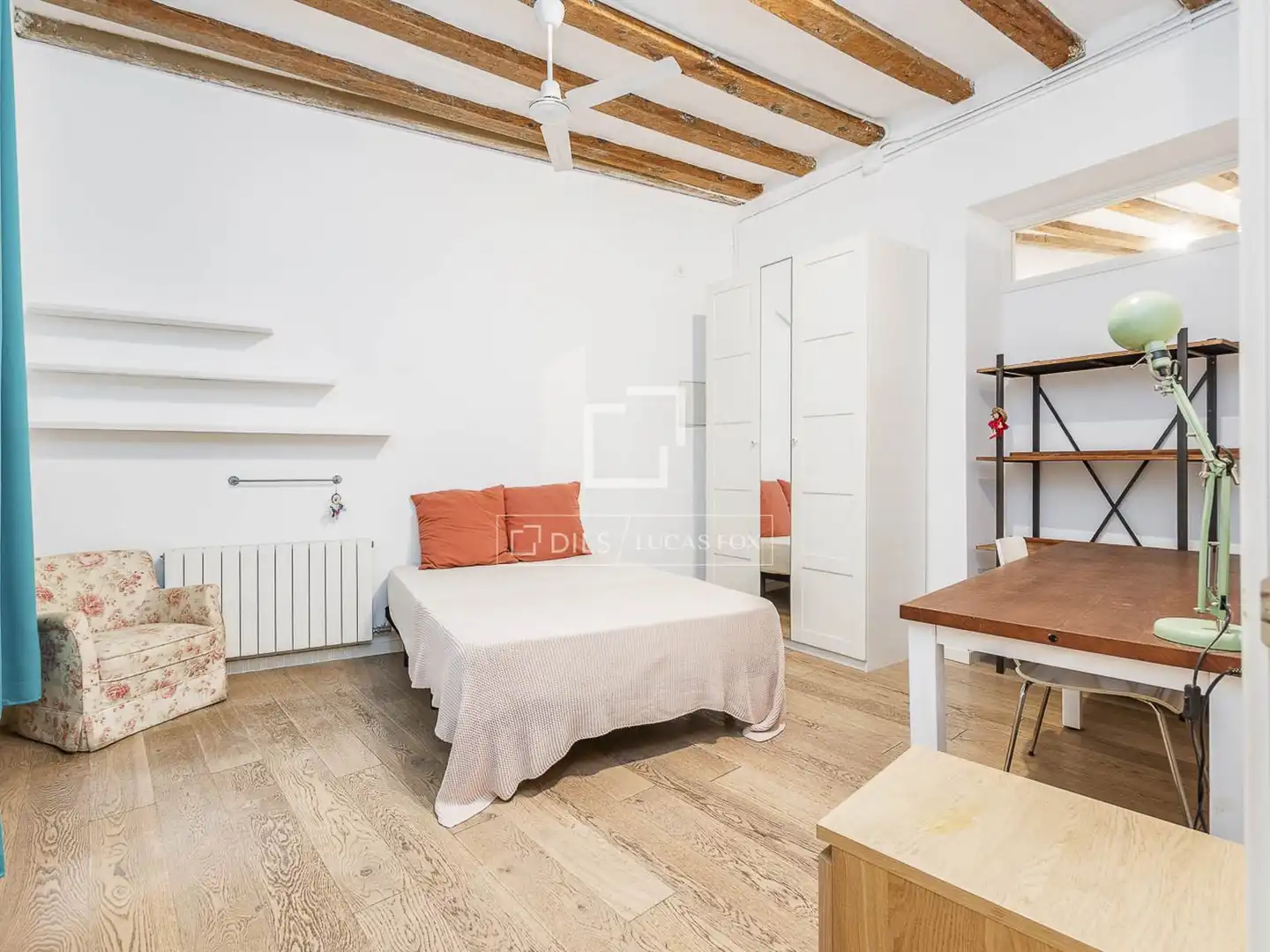 Piso con terraza en venta en Ciutat Vella, imagen 28