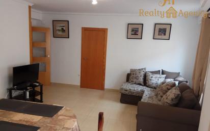 Living room of Flat for sale in  Valencia Capital  with Air Conditioner and Balcony