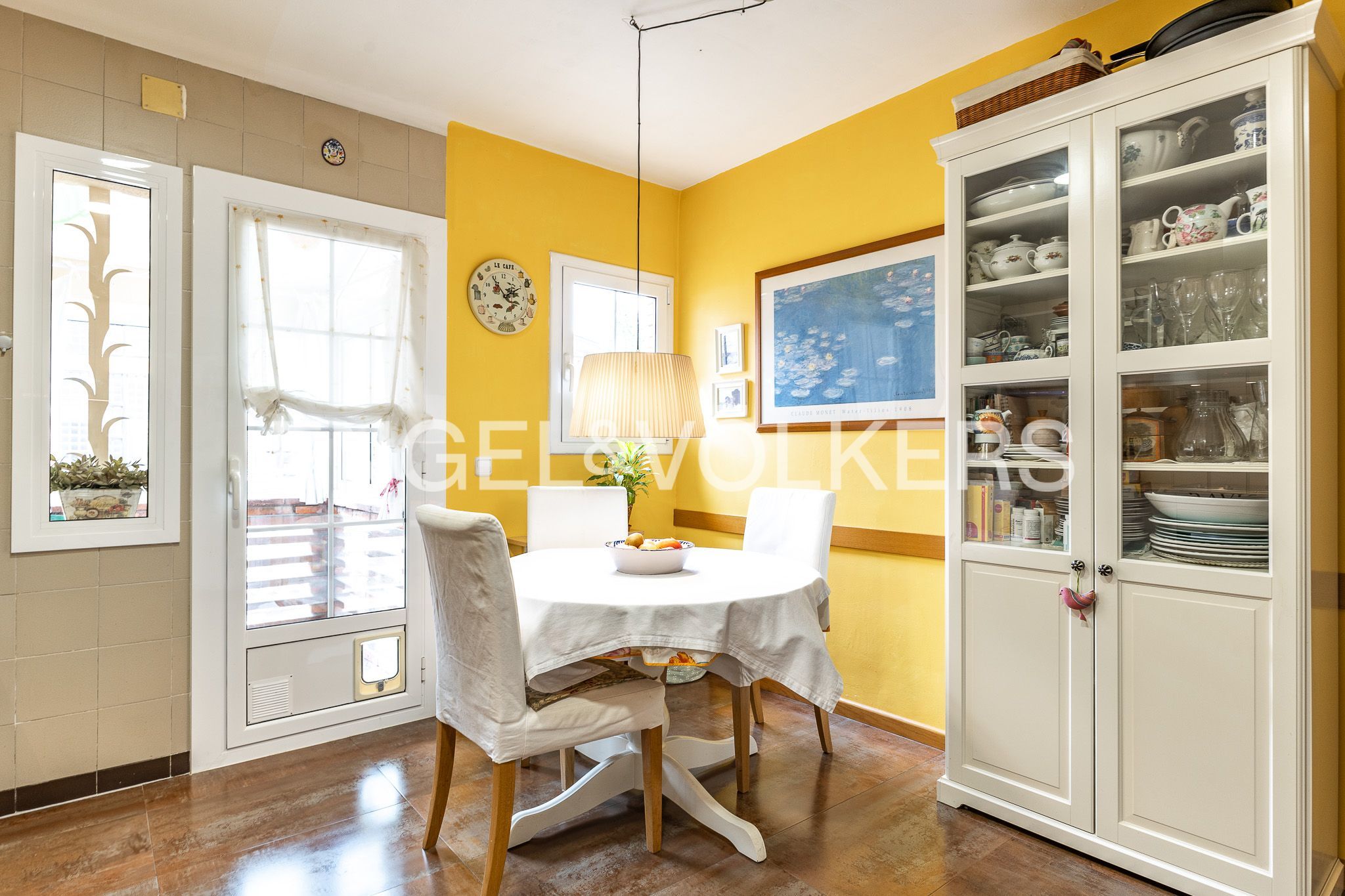 Menjador de Pis en venda en Sant Cugat del Vallès amb Aire condicionat, Calefacció i Parquet