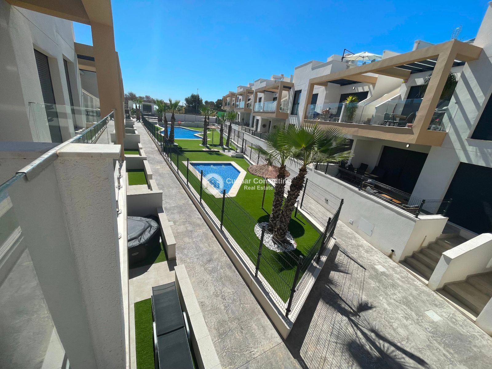 Exterior view of Apartment for sale in Villamartín  with Air Conditioner, Terrace and Swimming Pool