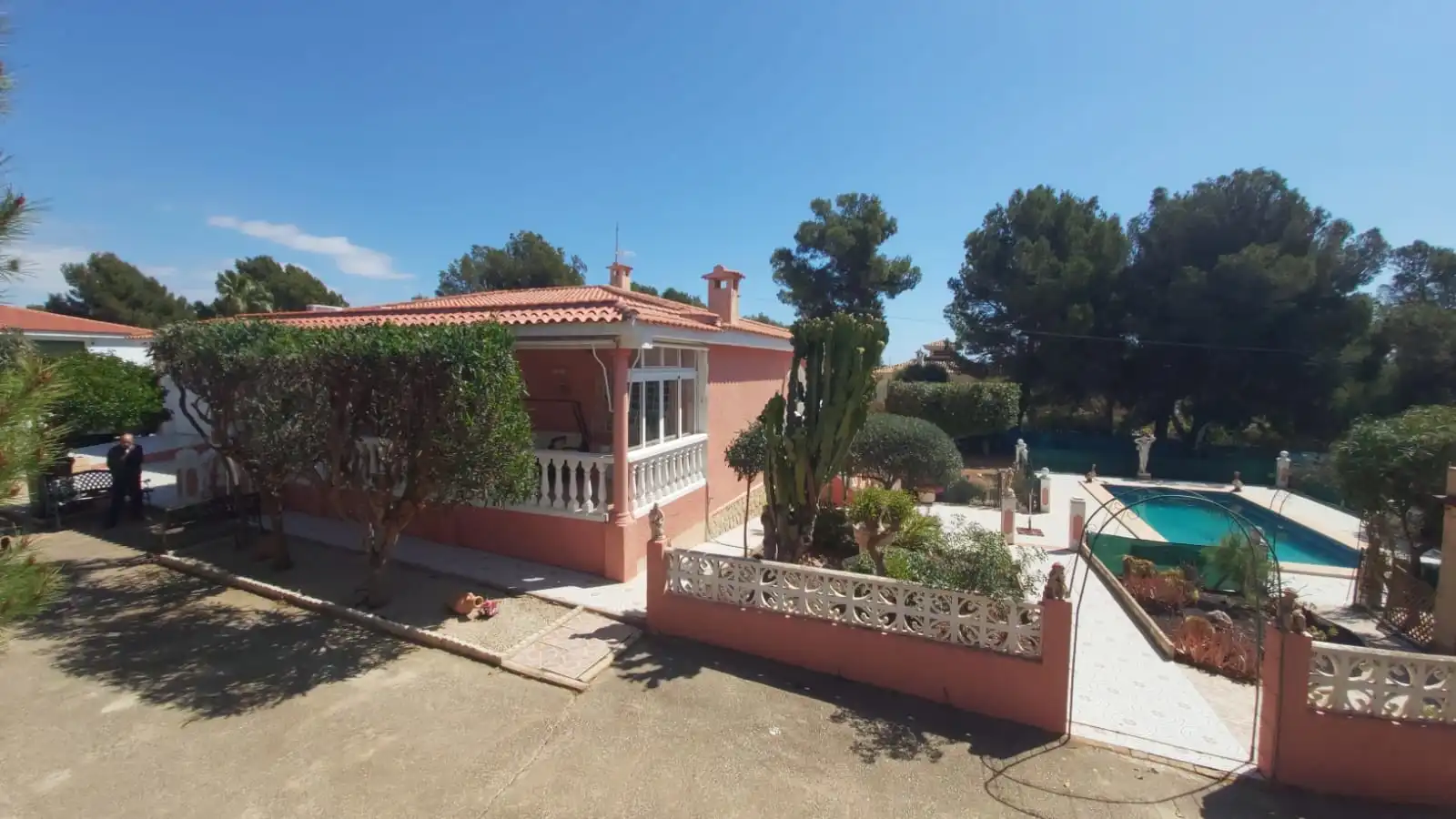 Vista exterior de Casa o chalet en venta en La Nucia con Piscina