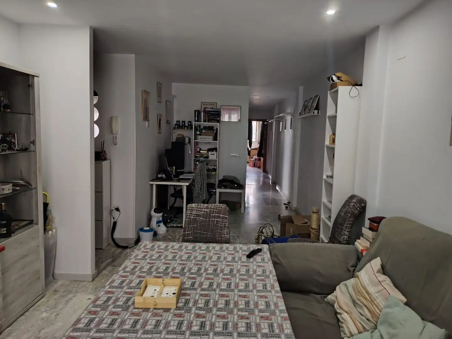 Flat for sale in  Sevilla Capital  with Air Conditioner and Balcony