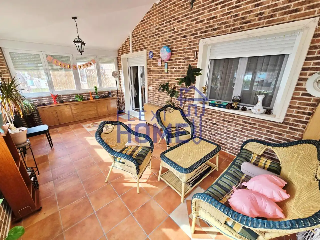 Terrassa de Casa adosada en venda en Azuqueca de Henares amb Calefacció, Jardí privat i Terrassa