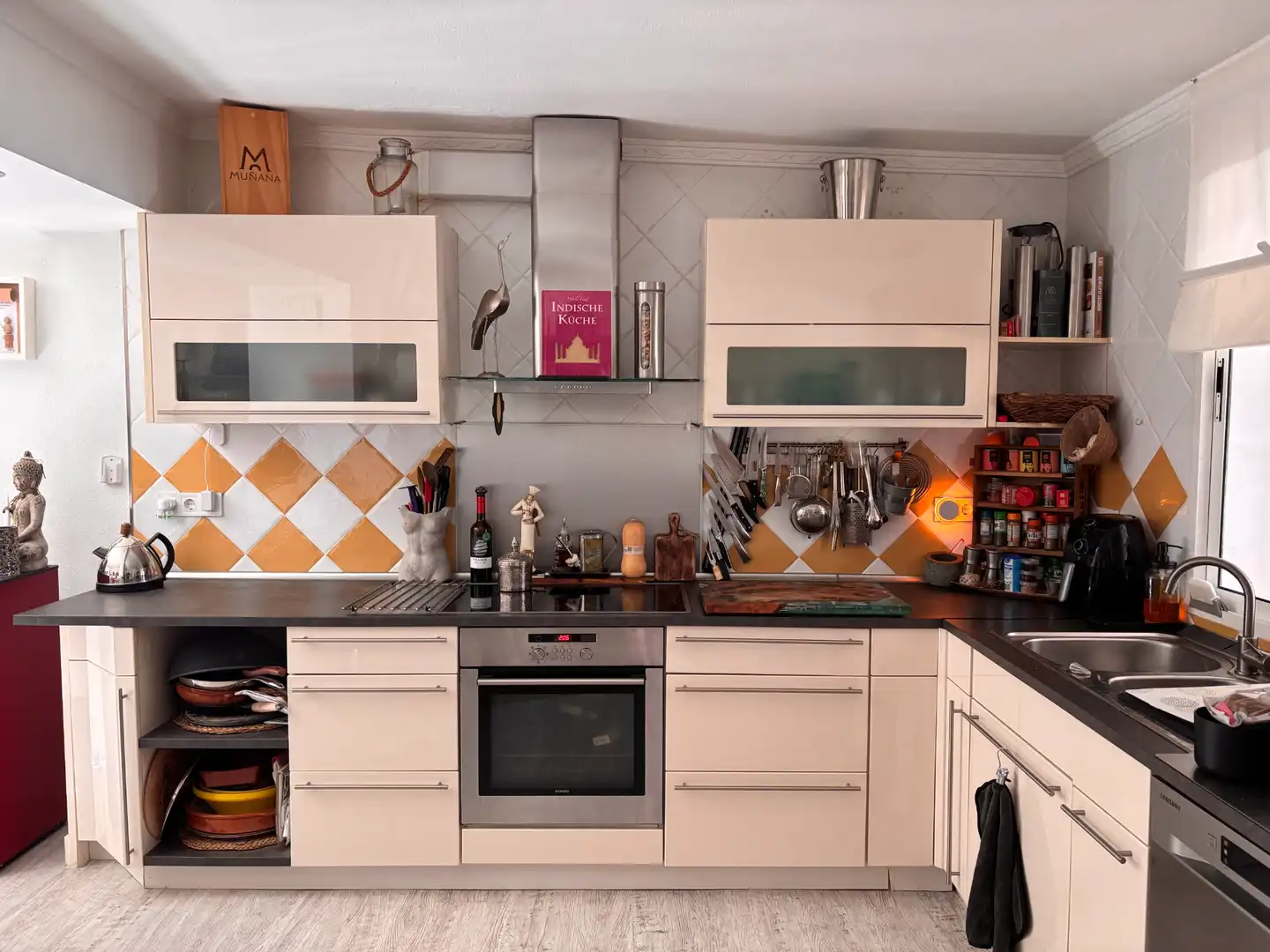 Cocina de Casa o chalet en venta en Alhaurín de la Torre con Aire acondicionado, Calefacción y Jardín privado