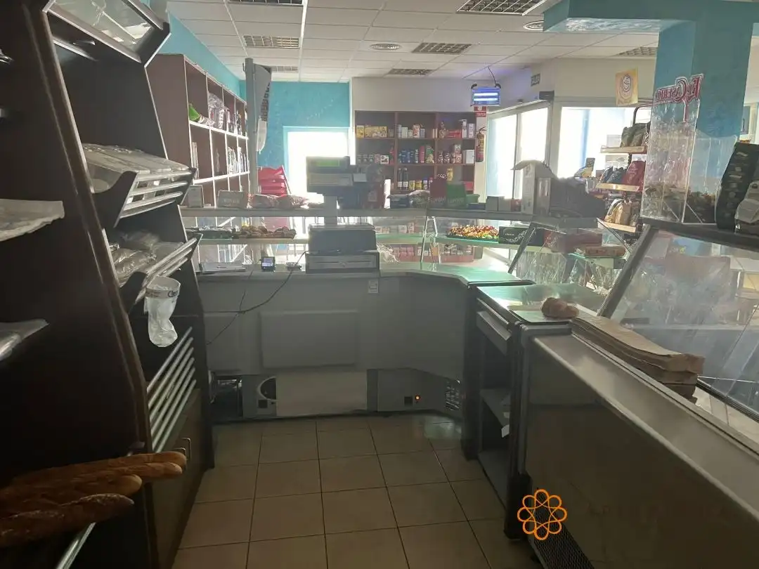 Commercial properties for sale in La Zaida  with Air Conditioner and Furnished