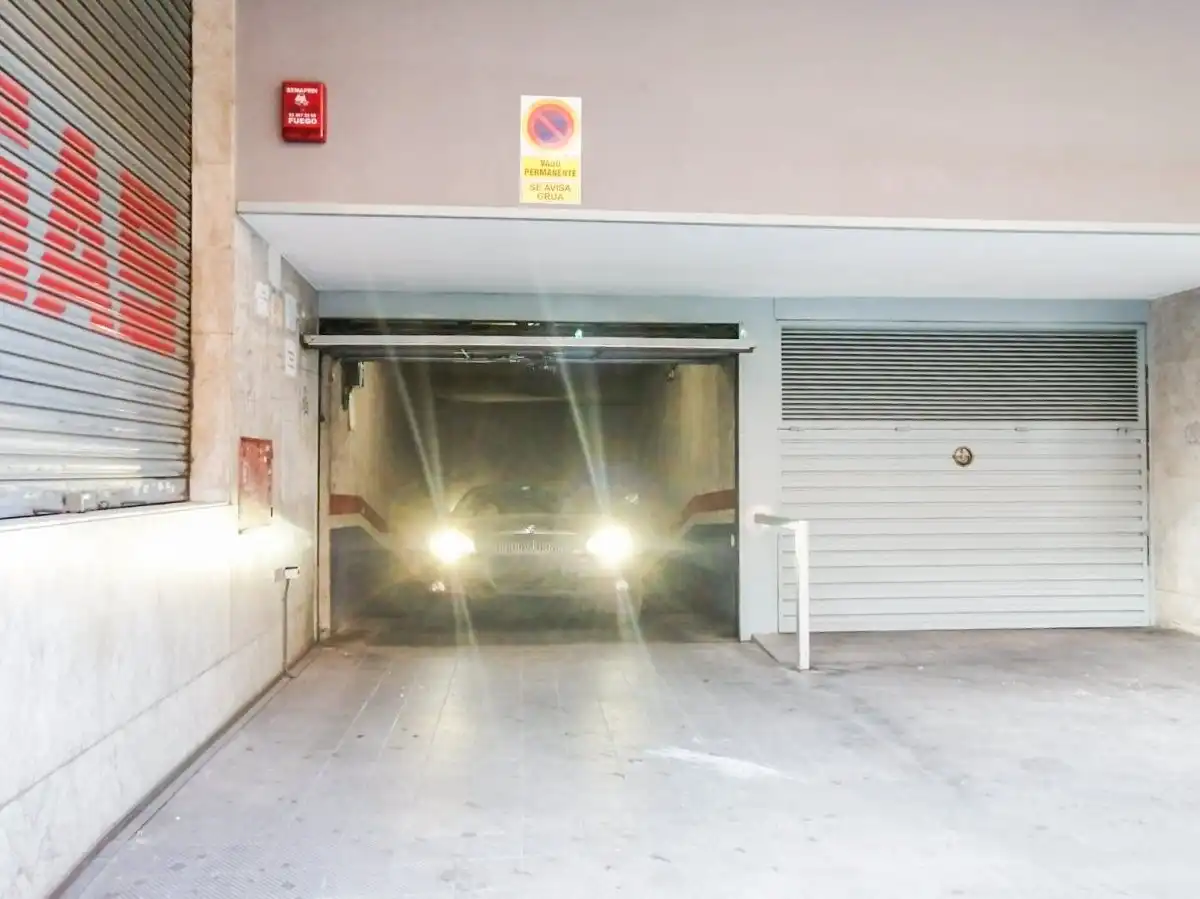 Parkplatz zum Verkauf in Sant Andreu, imagen 17