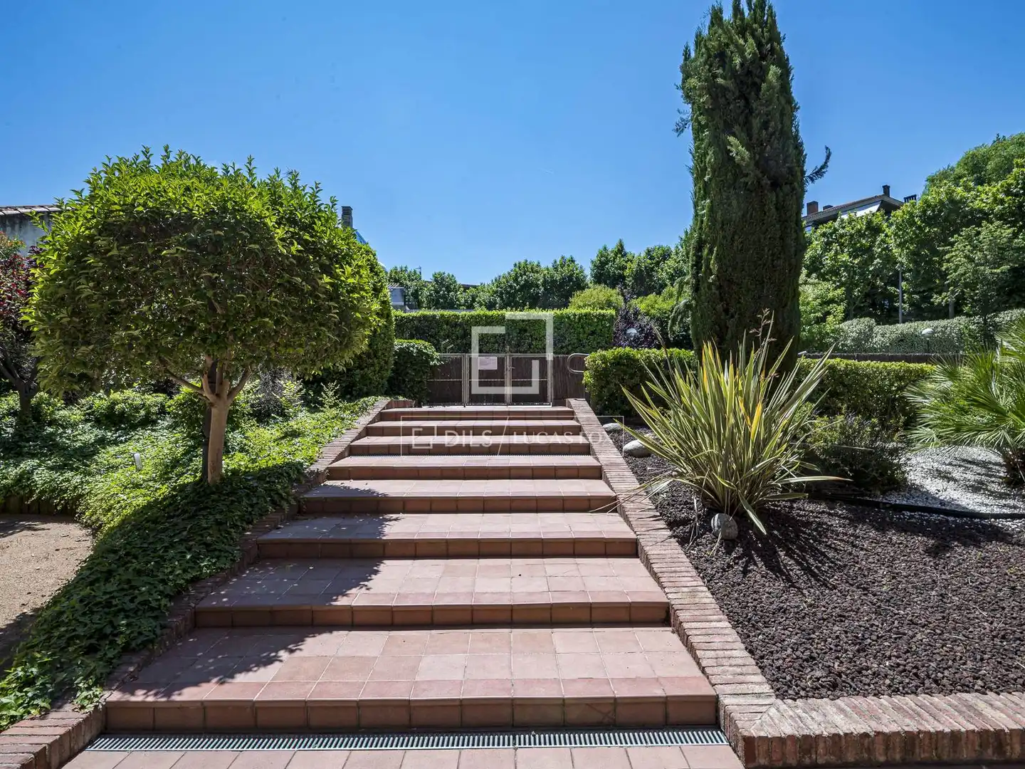 Jardín de Piso en venta en Sant Cugat del Vallès con Aire acondicionado, Calefacción y Terraza