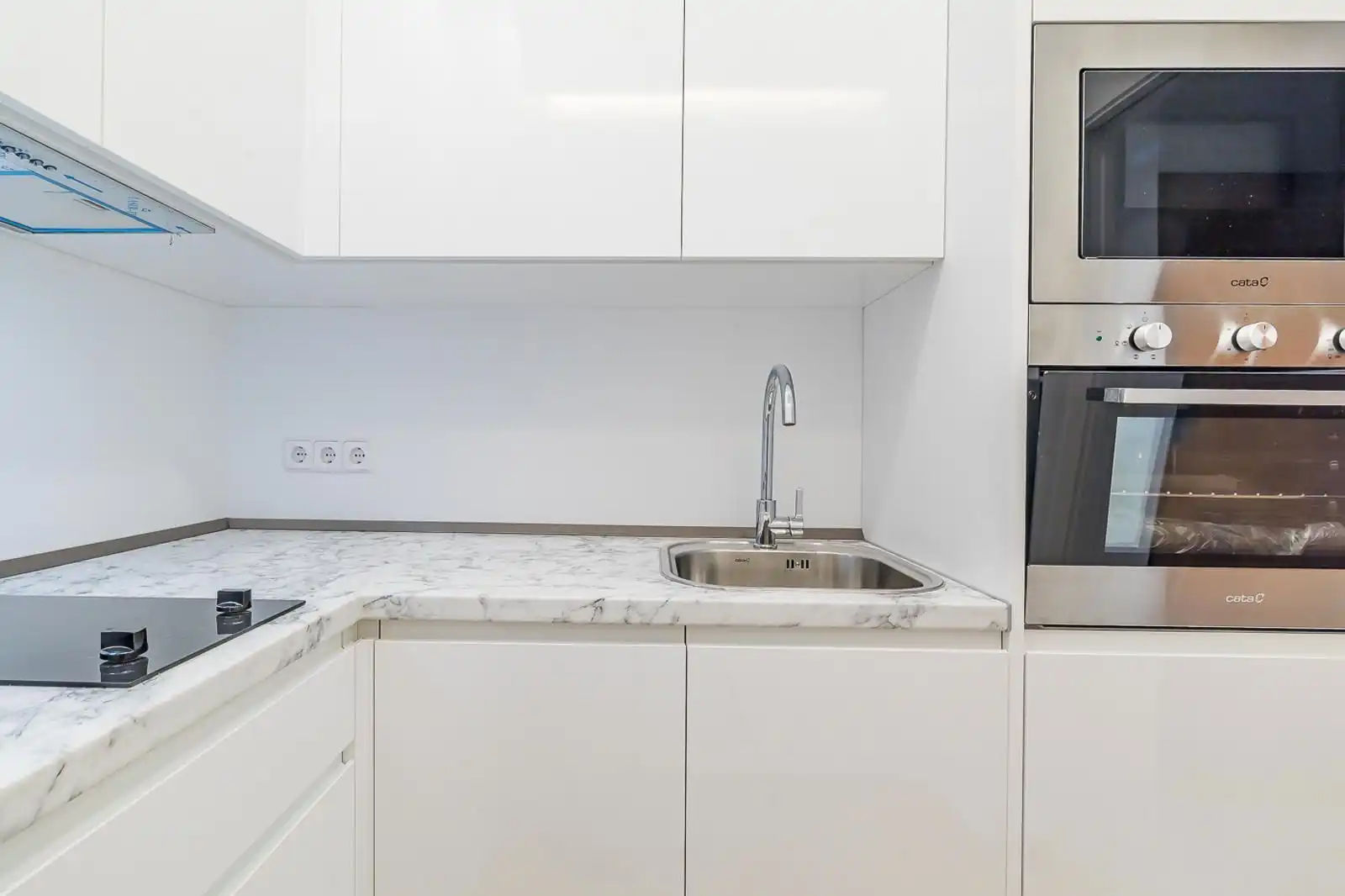 Kitchen of Flat for rent in Madrid  with Furnished and Community pool