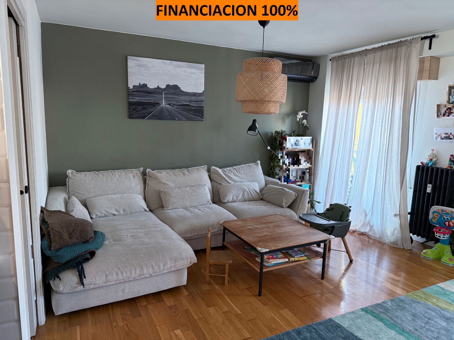 Living room of Flat for sale in  Zaragoza Capital  with Air Conditioner, Heating and Terrace
