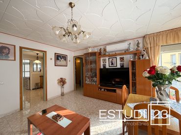 Piso con balcón en venta en Canet de Mar