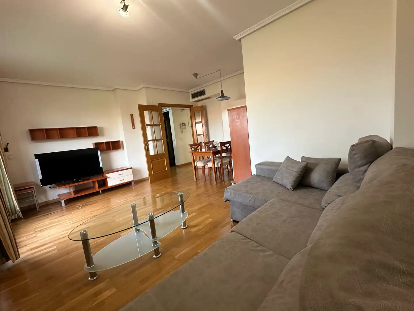 Dachboden zur Miete in Avinguda de França, Penya - Roja - Avda. Francia