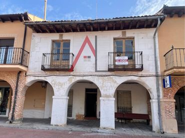 Adossat en venda a Plaza Mayor 6