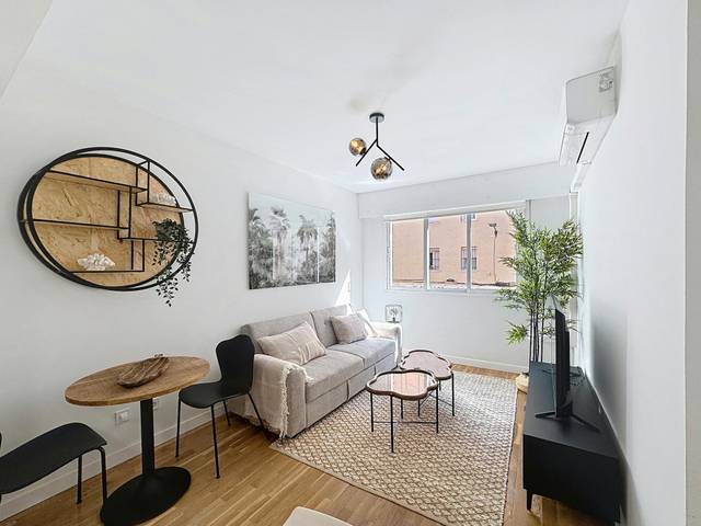 Piso en Alquiler en N/A en Cuatro Caminos - Azca