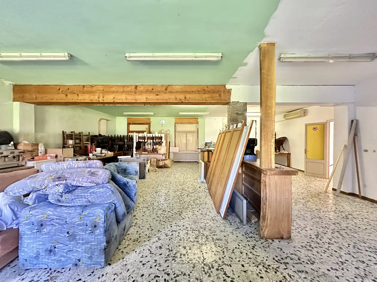 Commercial properties for sale in Santa Maria de Besora  with Heating and Terrace