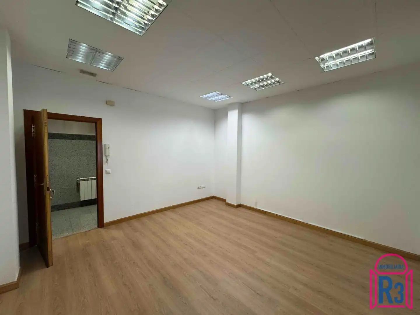 Büro mit Aufzug zur Miete in Ordoño II, imagen 3