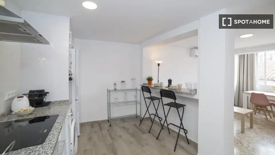 Habitación en El Cabanyal - El Canyamelar