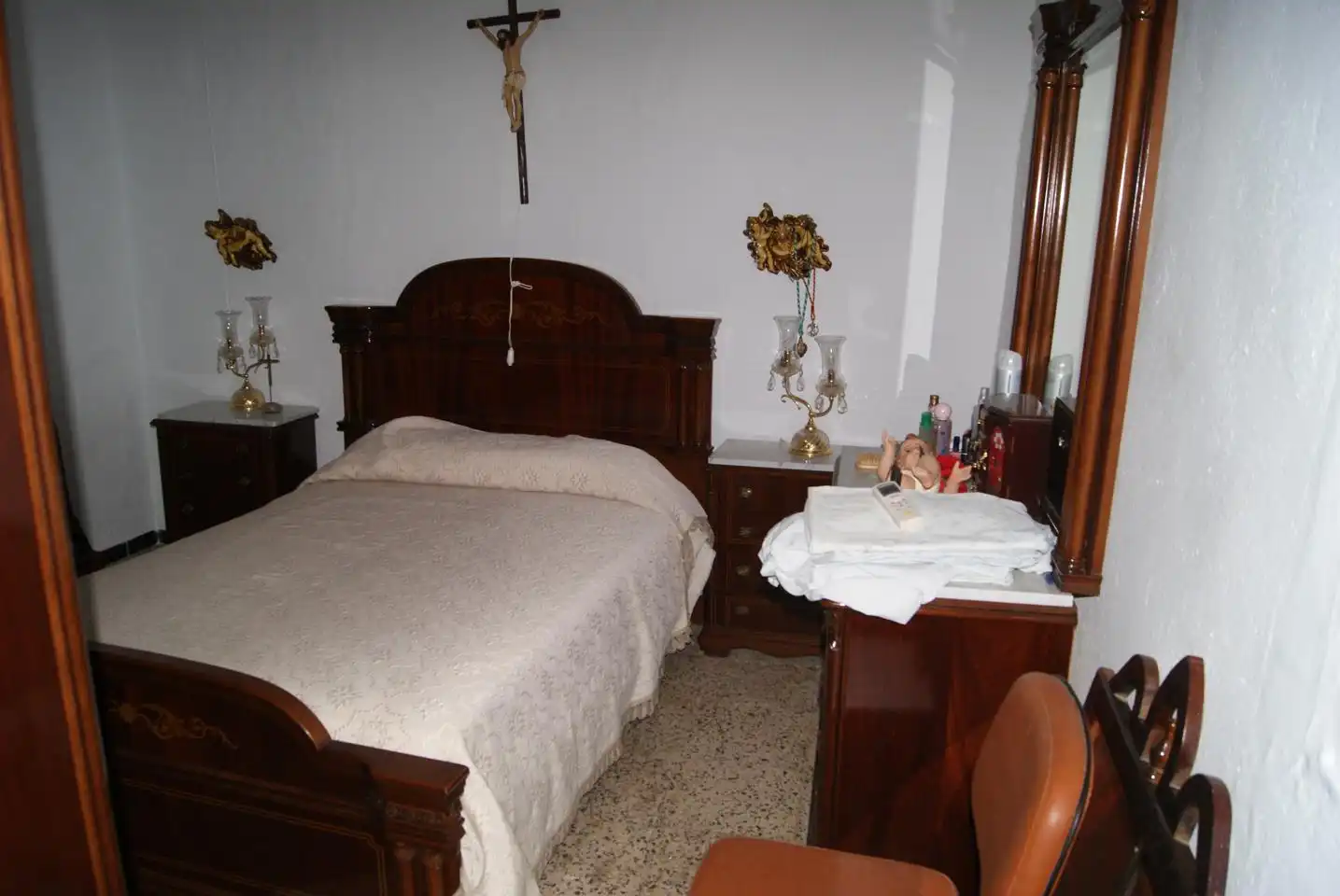 Schlafzimmer von Haus oder Chalet zum Verkauf in Lucena mit Klimaanlage, Privatgarten und Schwimmbad