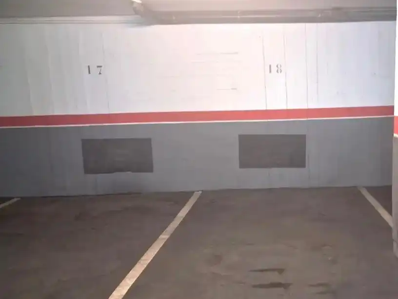 Parking de Garaje de alquiler en Girona