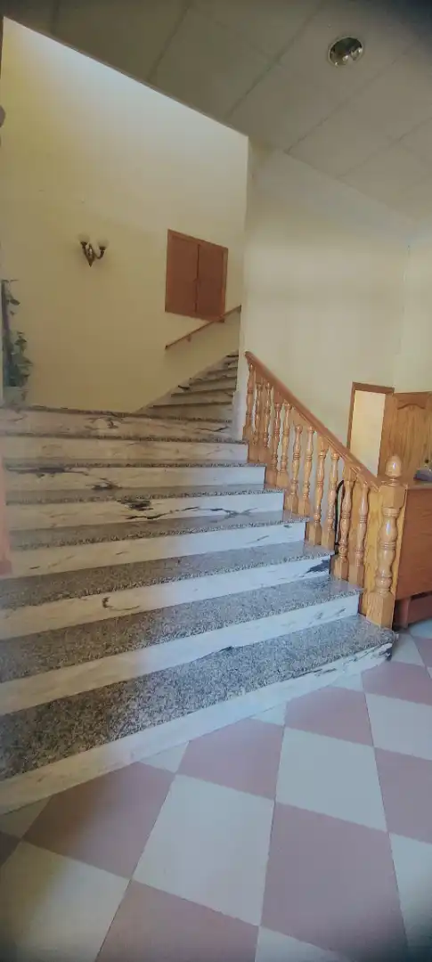Gebäude zum Verkauf in Villanueva de la Reina mit Alarm
