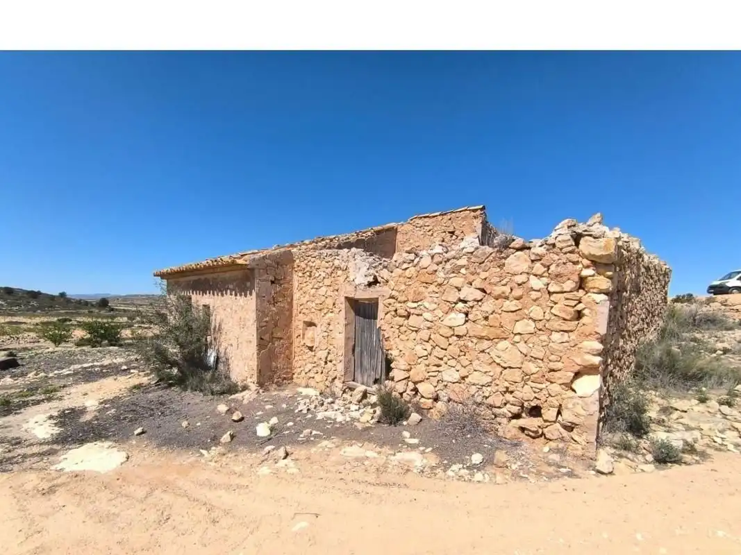 Haus zum Verkauf in El Pinós / Pinoso, imagen 3