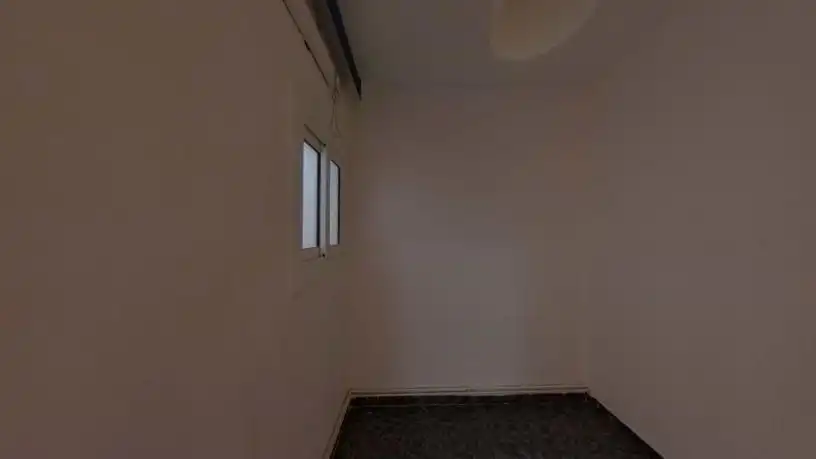 Bedroom of Flat for sale in Sabadell