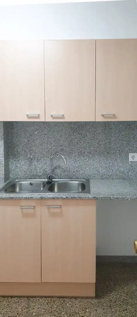 Kitchen of Flat for sale in Girona  with Heating and Terrace