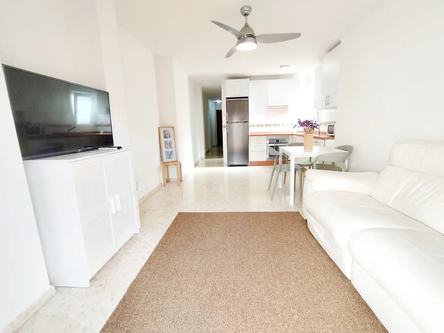 Living room of Attic for rent in Vélez-Málaga  with Air Conditioner, Terrace and Furnished