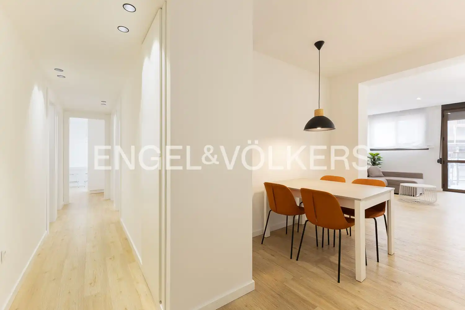 Dining room of Flat for rent in Valencia  with Air Conditioner, Heating and Terrace