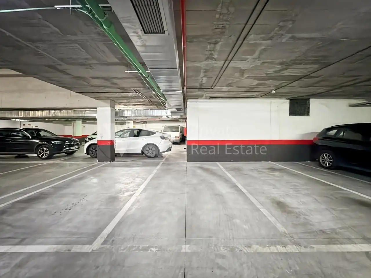 Parking de Dúplex en venta en Alcobendas con Aire acondicionado y Calefacción