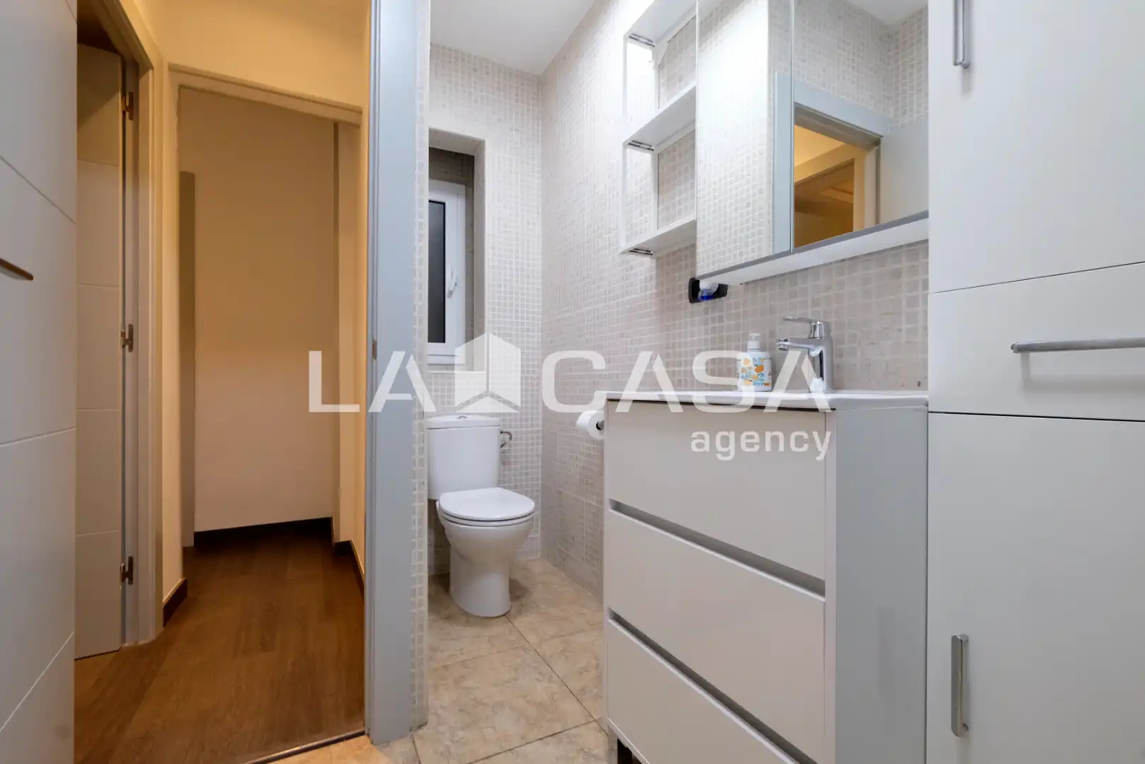 Piso en venta en Barcelona con Aire acondicionado, Calefacción y Parquet