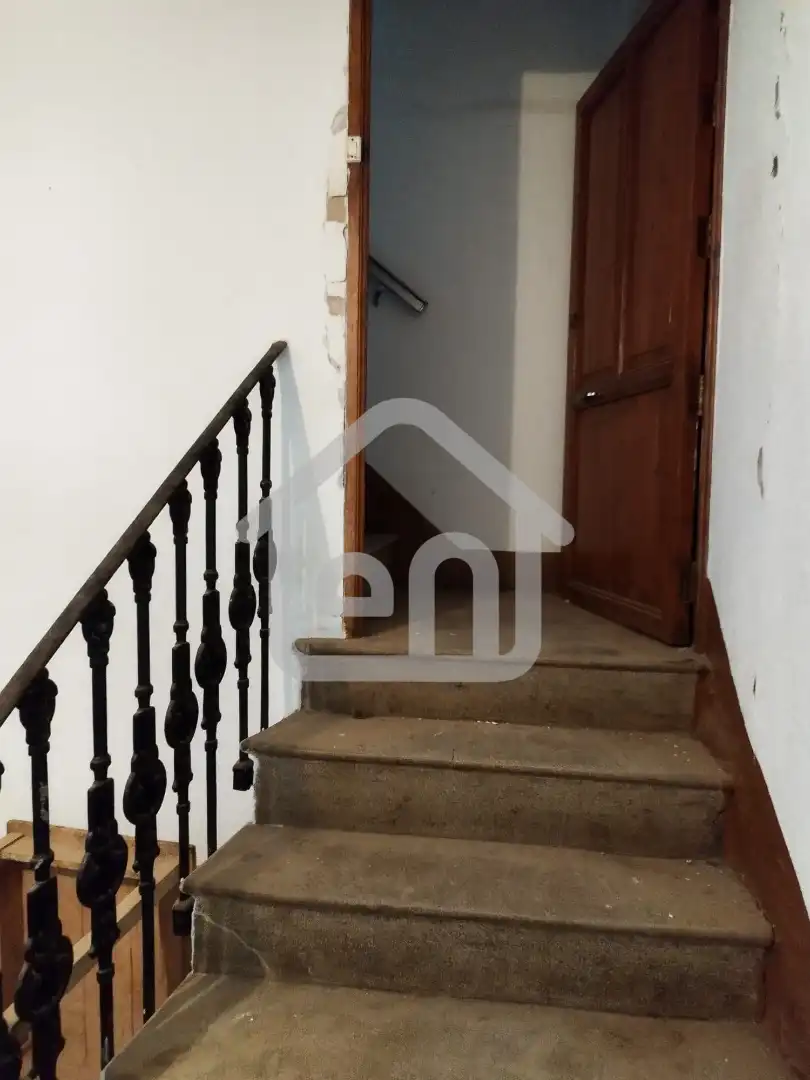 Houses for sale in Requena  with Storage room and Balcony