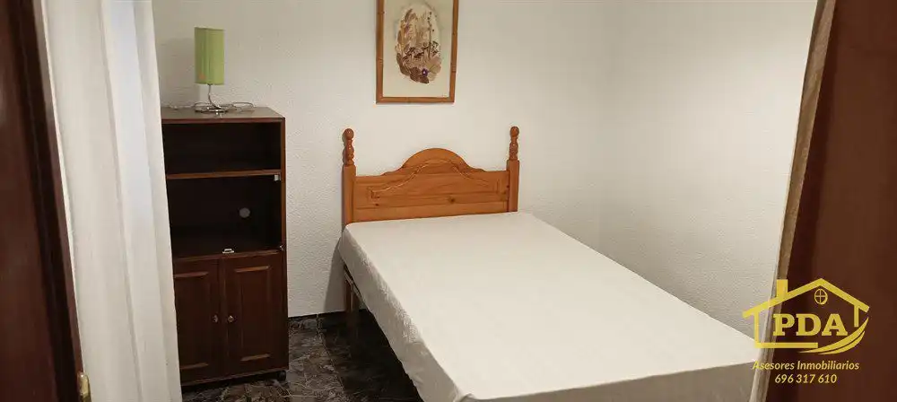 Flat for sale in Palma del Río, imagen 3