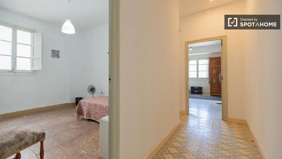 Room in Centro - Casco antiguo