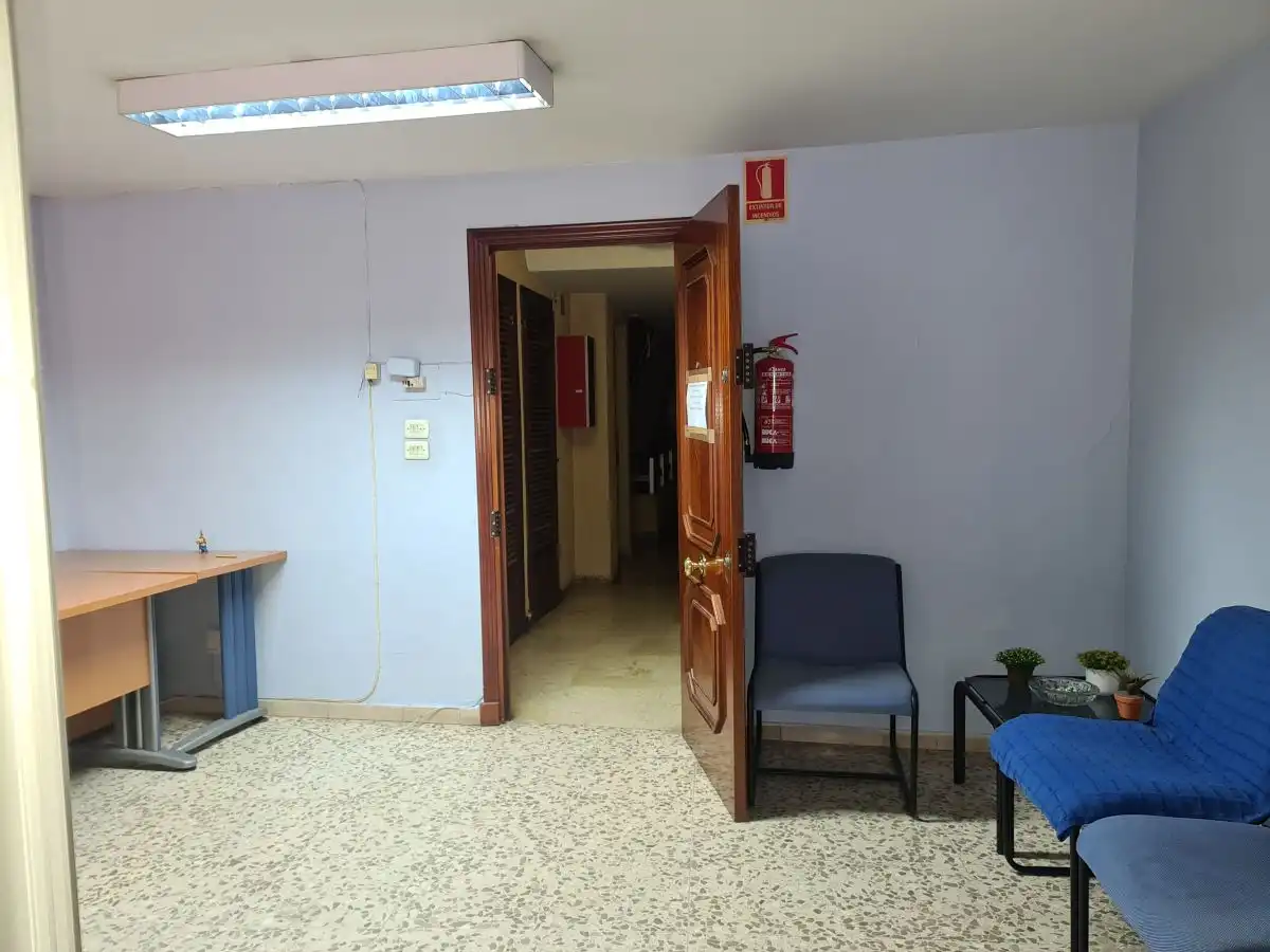 Büro zum Verkauf in Casco Antiguo, imagen 5