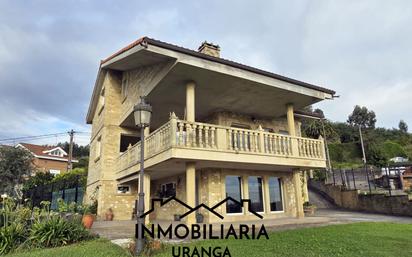 Exterior view of House or chalet for sale in Bárcena de Cicero  with Heating, Private garden and Terrace