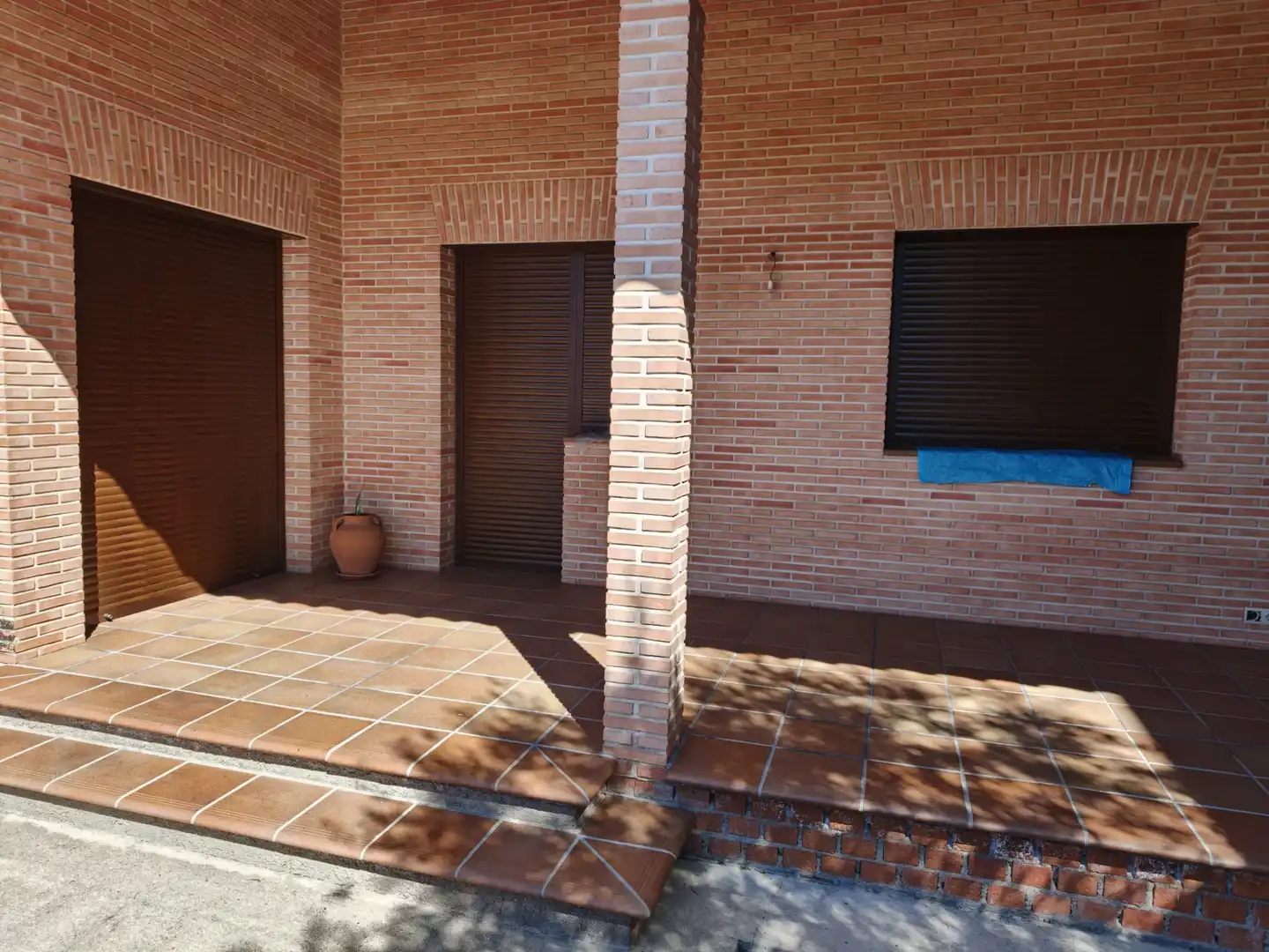 Casa adosada en venda en Erustes