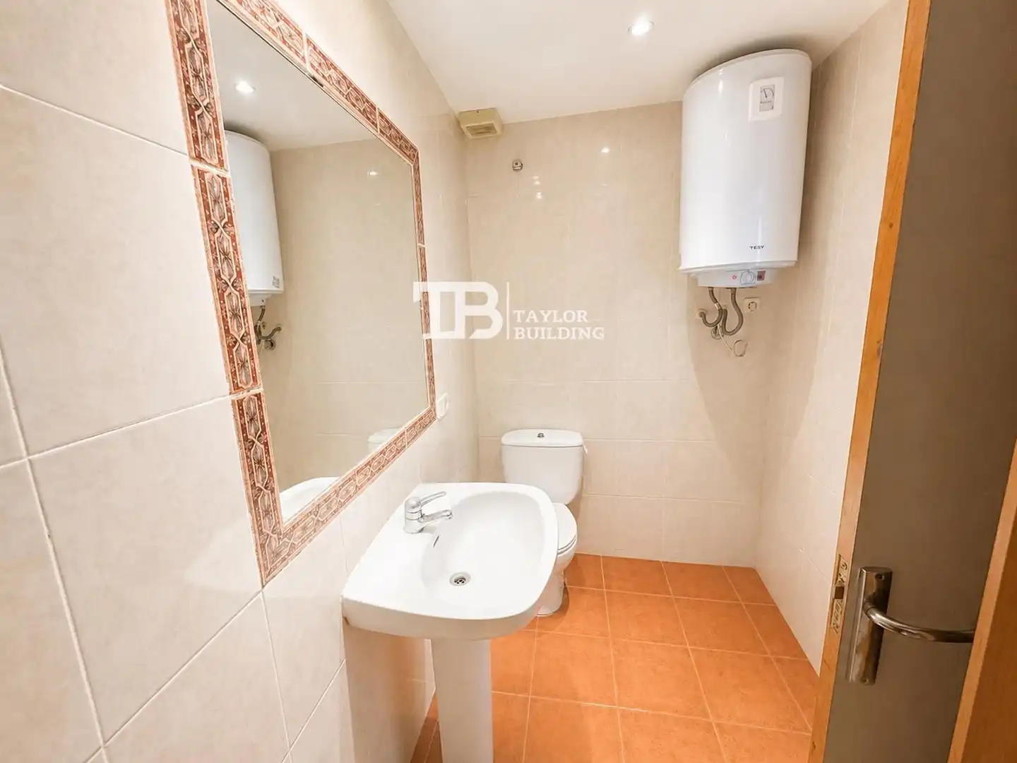 Bathroom of Flat for sale in Calvià  with Air Conditioner, Heating and Terrace