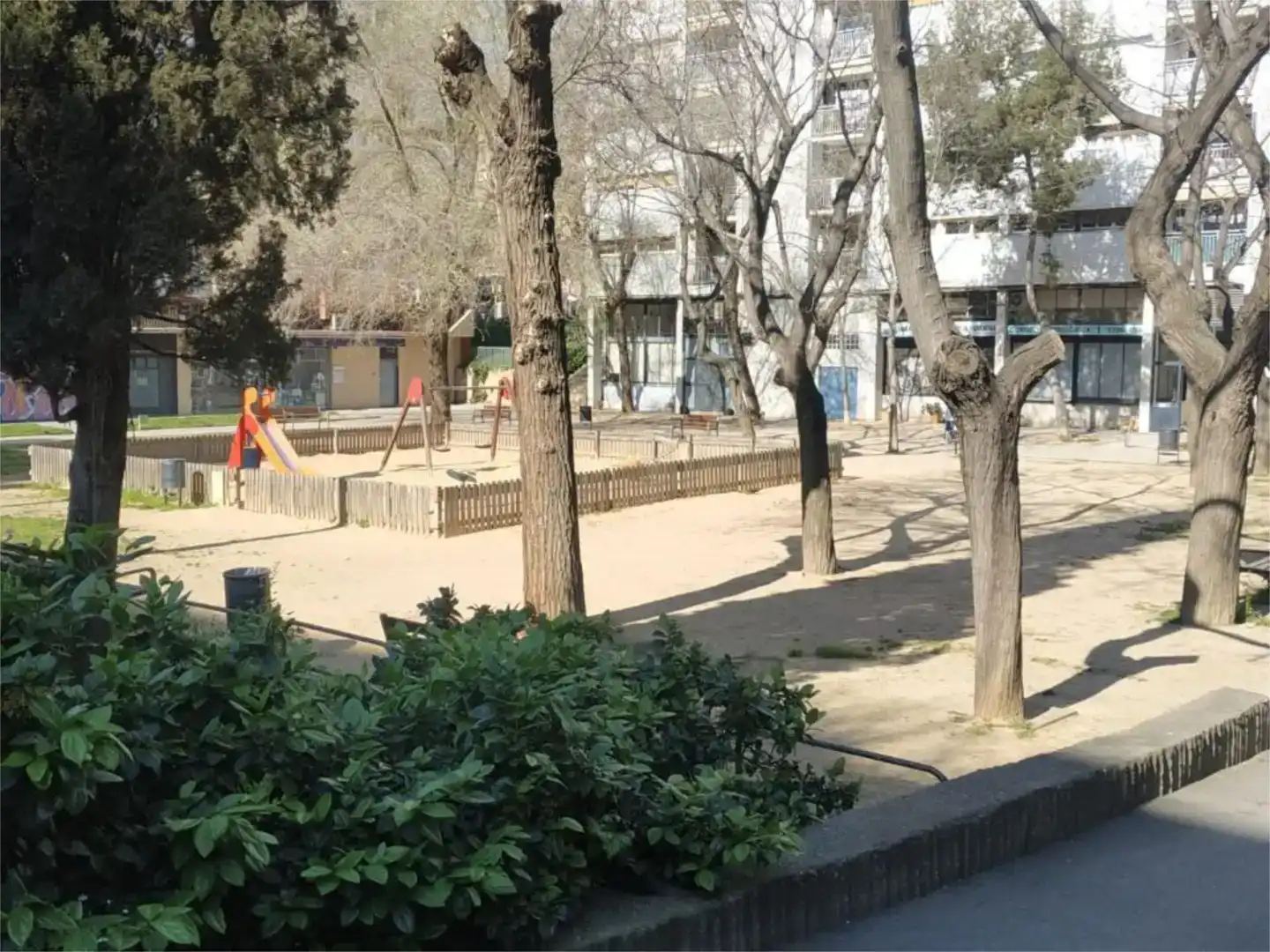 Vista exterior de Pis en venda en  Barcelona Capital amb Aire condicionat i Balcó
