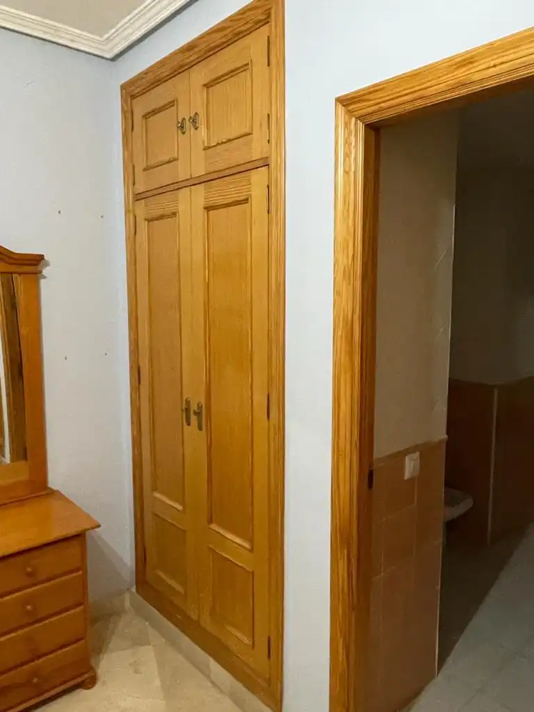 Piso de alquiler en Calle Santa María Magdalena, Arenal - La Pólvora