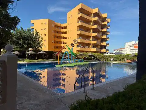 Piscina de Estudio en venta en Almonte con Aire acondicionado, Terraza y Balcón