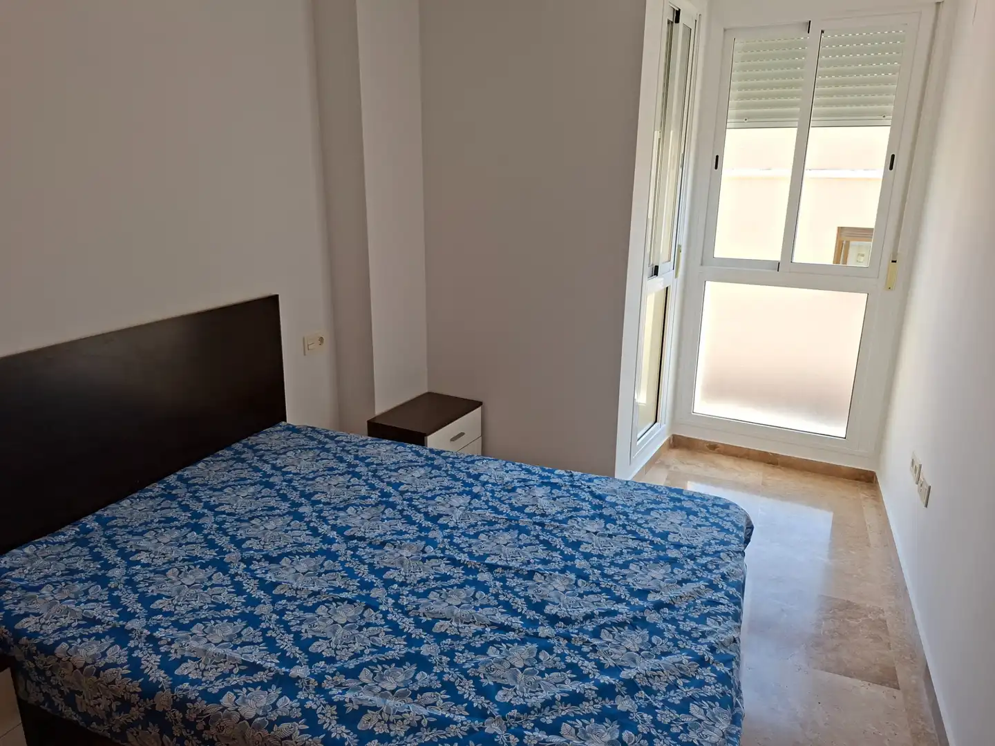 Dormitori de Pis de lloguer en Vila-real amb Moblat, Forn i Rentadora